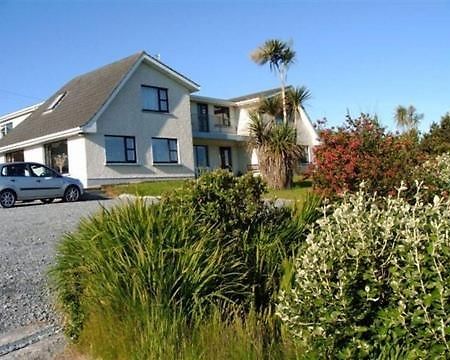 Decourcey'S Hazelbrook Farmhouse B&B Cleggan Εξωτερικό φωτογραφία